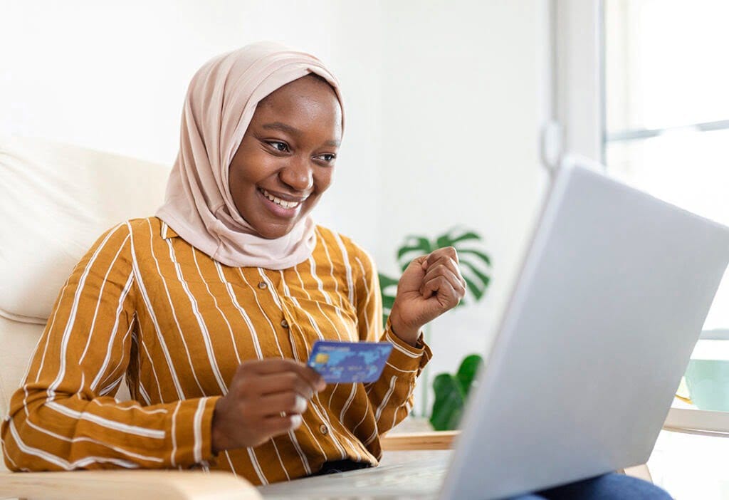 Insurance-muslim-woman